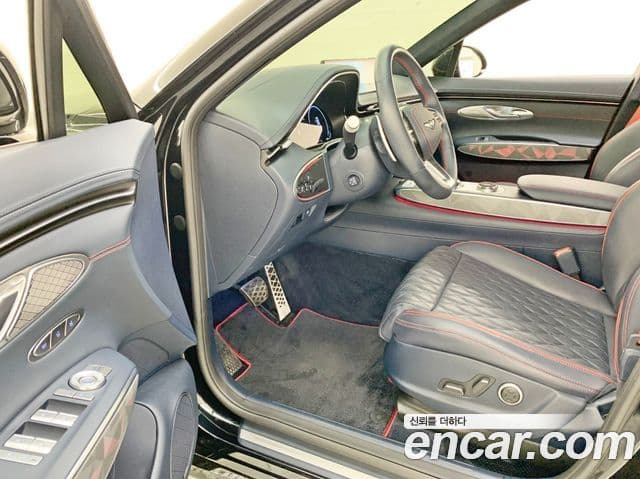 Genesis GV70, 2023 10