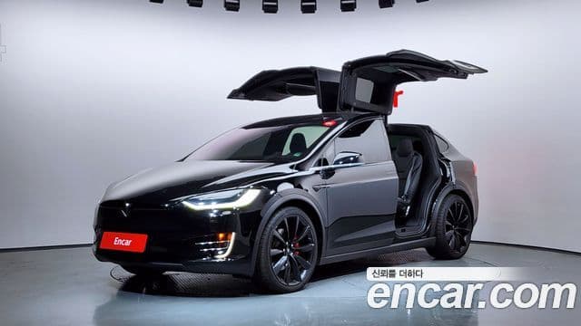 Tesla модель X, 2019 1