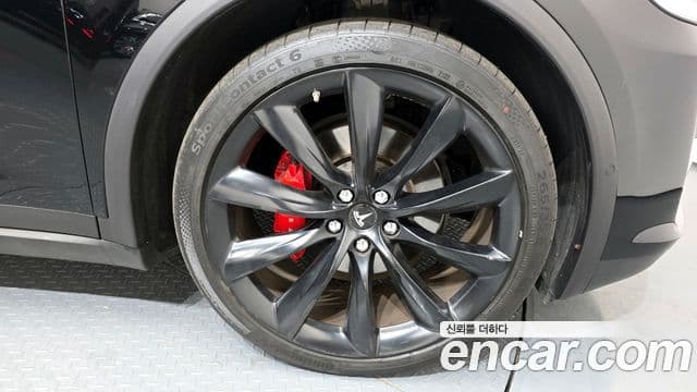 Tesla модель X, 2019 все фото