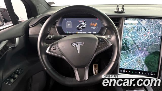 Tesla модель X, 2019 14