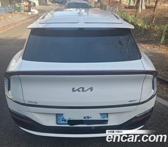 Kia EV6 GT Line, 2023 4