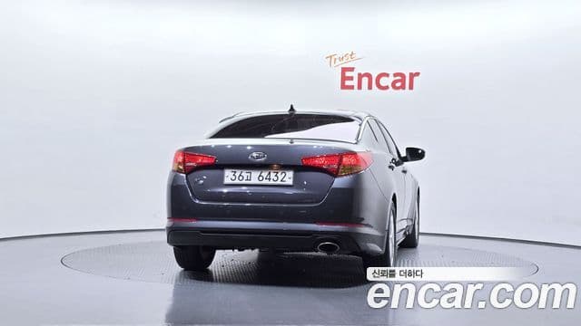 Kia K5 Luxury, 2012 4