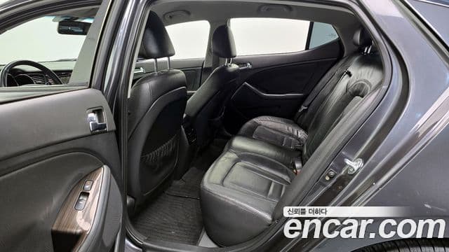 Kia K5 Luxury, 2012 13