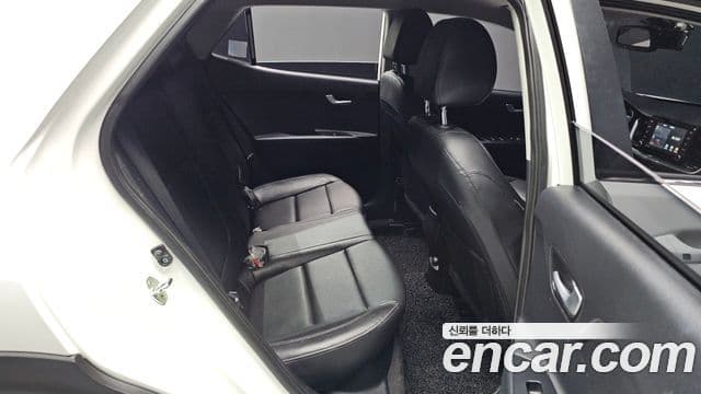 Kia Stonic Trendy, 2018 3