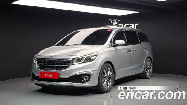 Kia All New Carnival Prestige, 2015 1