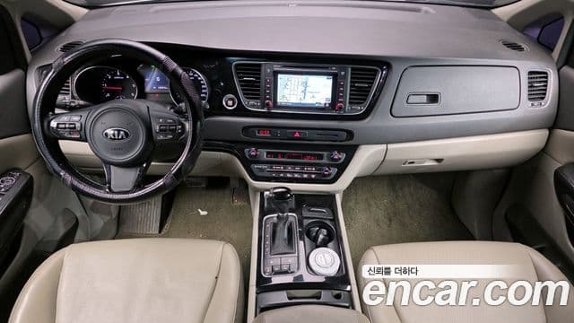 Kia All New Carnival Prestige, 2015 7