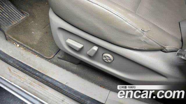 Kia All New Carnival Prestige, 2015 17