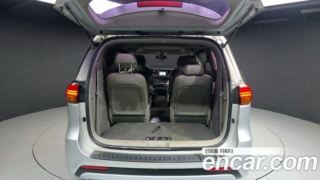 Kia All New Carnival Prestige, 2015 20