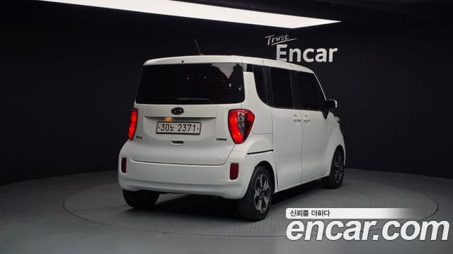 Kia Ray Deluxe Special bi-fuel, 2012 2