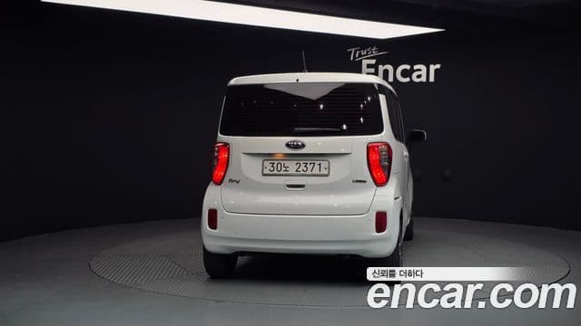 Kia Ray Deluxe Special bi-fuel, 2012 4