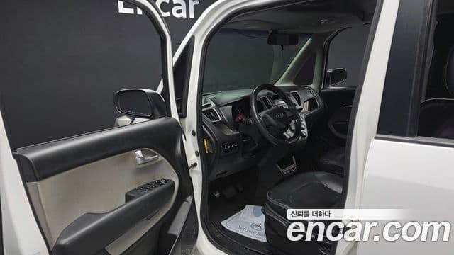 Kia Ray Deluxe Special bi-fuel, 2012 10