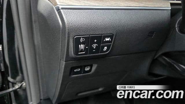 Kia K5 гибрид 3세대 Noblesse, 2023 13