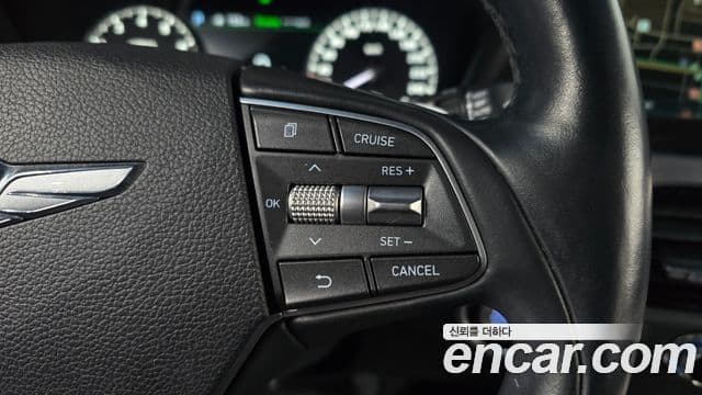 Genesis EQ900 Luxury, 2016 18