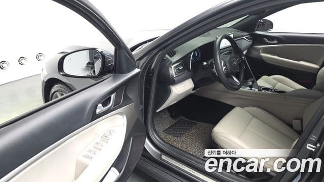 Genesis The / новый New G70, 2021 12