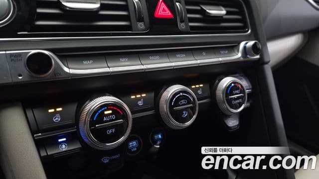 Genesis The / новый New G70, 2021 19