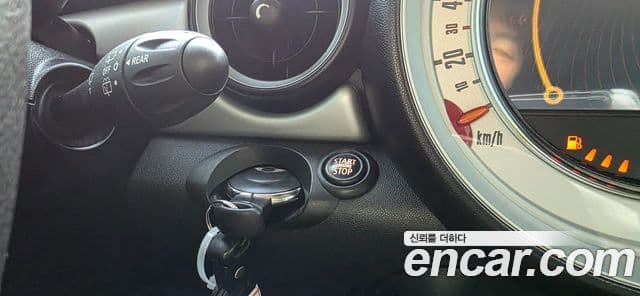 Mini Cooper D 2세대, 2013 15
