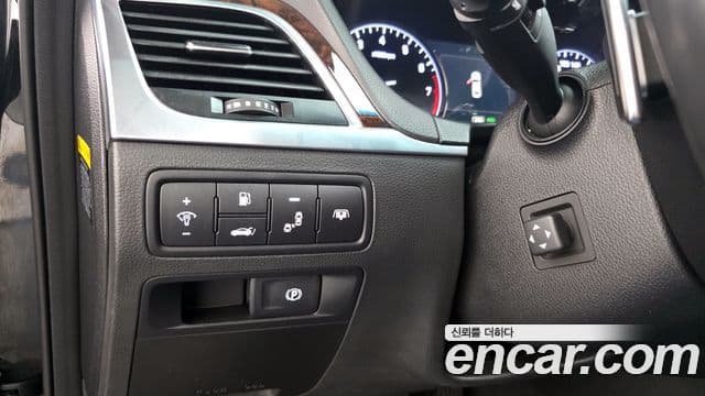 Hyundai Genesis DH G380 Prestige AWD, 2015 13
