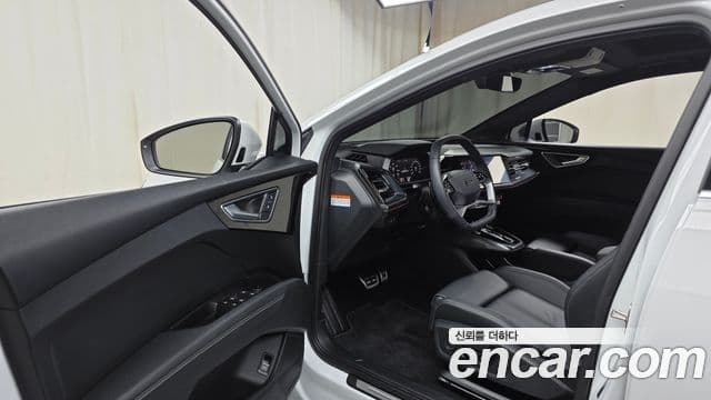 Audi Q4 e-Tron (F4) 45 Premium Sportback, 2025 10