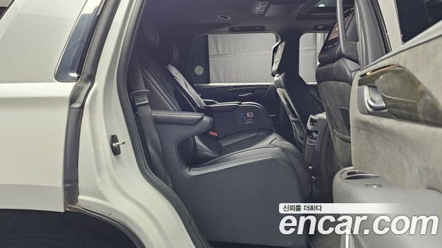 Cadillac Escalade 4세대, 2019 12