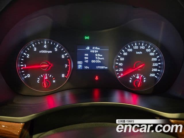 Kia All New K7 Noblesse, 2016 8