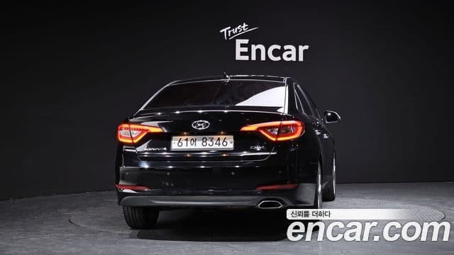 Hyundai LF Sonata Premium, 2016 4