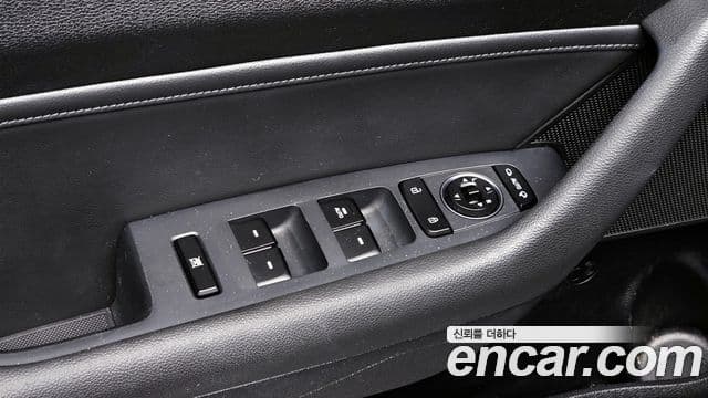 Hyundai LF Sonata Premium, 2016 19