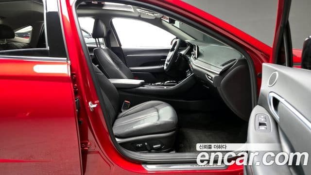 Hyundai Sonata (DN8) Premium Family, 2021 11