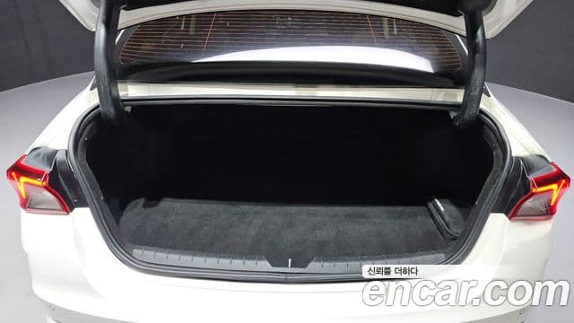 Kia K5 3세대 Trendy, 2022 20