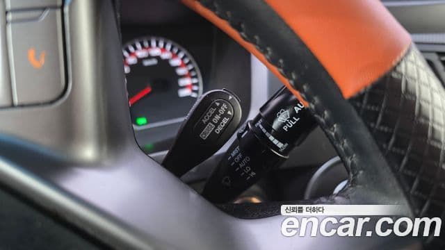 KG모빌리티(SsangYong) Korando Sport Club, 2016 16