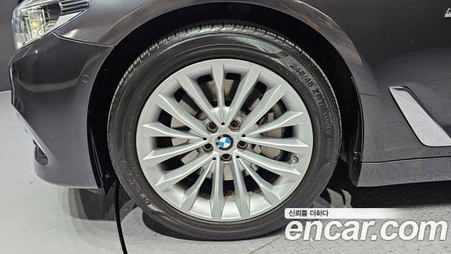 BMW 5시리즈 (G30) 530i xDrive Luxury Plus, 2018 все фото