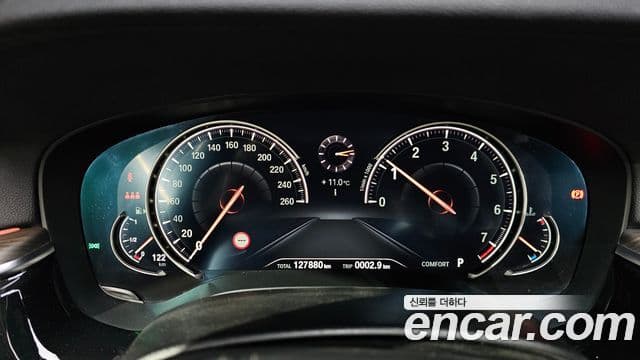 BMW 5시리즈 (G30) 530i xDrive Luxury Plus, 2018 8