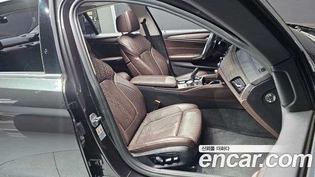 BMW 5시리즈 (G30) 530i xDrive Luxury Plus, 2018 11