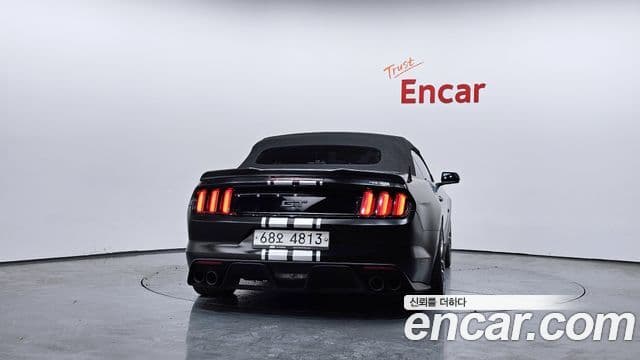 Ford Mustang GT кабриолет, 2015 4