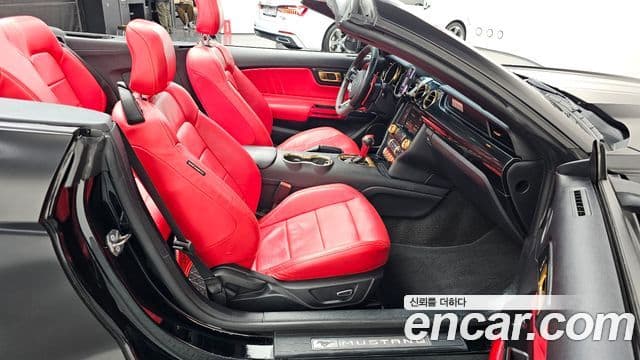 Ford Mustang GT кабриолет, 2015 10