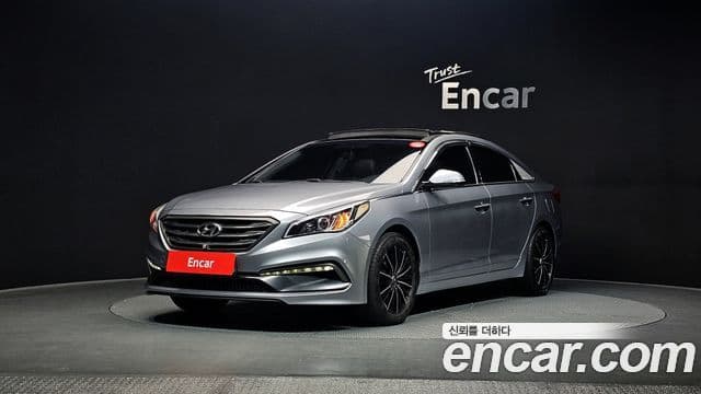 Hyundai LF Sonata Premium, 2016 1