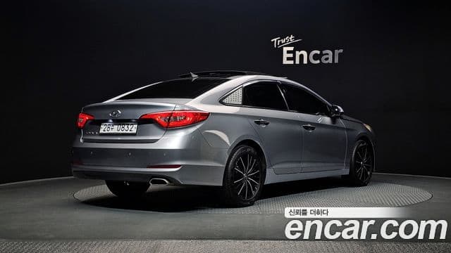 Hyundai LF Sonata Premium, 2016 2