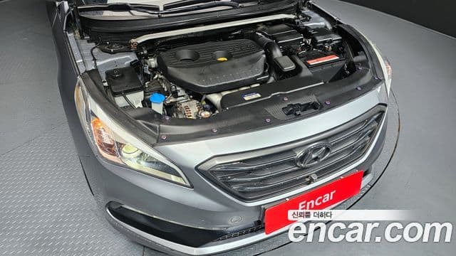 Hyundai LF Sonata Premium, 2016 6