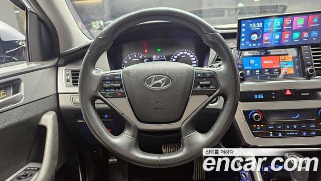 Hyundai LF Sonata Premium, 2016 13