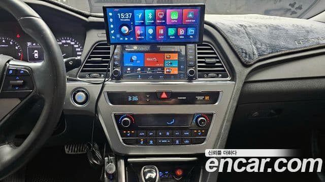 Hyundai LF Sonata Premium, 2016 15