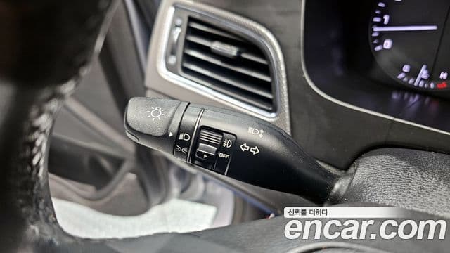 Hyundai LF Sonata Premium, 2016 18