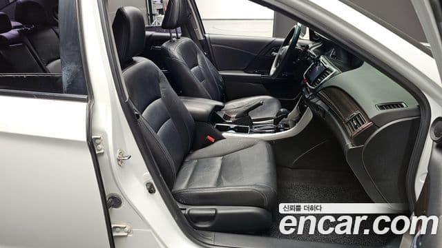 Honda 올뉴어코드 9세대, 2017 10