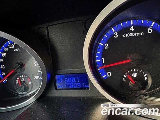 Hyundai Genesis купе GT-R, 2009 8