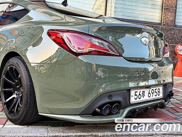 Hyundai Genesis купе GT-R, 2009 15