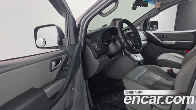 Hyundai Grand Starex CVX Luxury, 2014 11