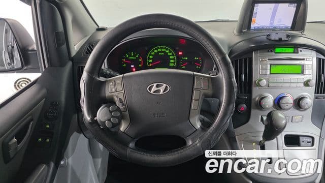 Hyundai Grand Starex CVX Luxury, 2014 14