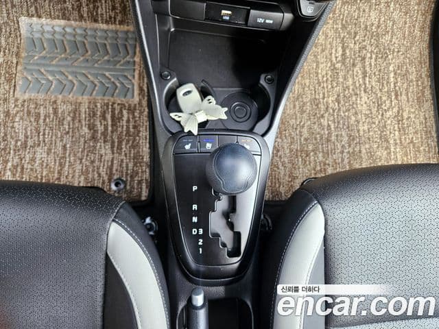 Kia Morning Urban (JA) Prestige, 2023 15