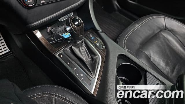 Kia K5 Prestige, 2012 9