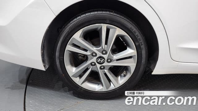 Hyundai Avante AD 1.6 GDI Value Plus, 2018 все фото