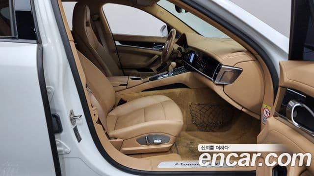 Porsche Panamera 970, 2011 11