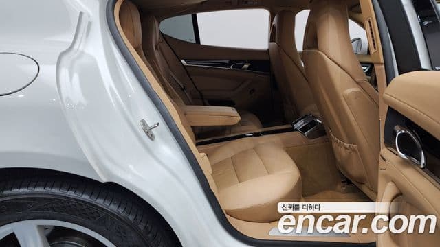 Porsche Panamera 970, 2011 12